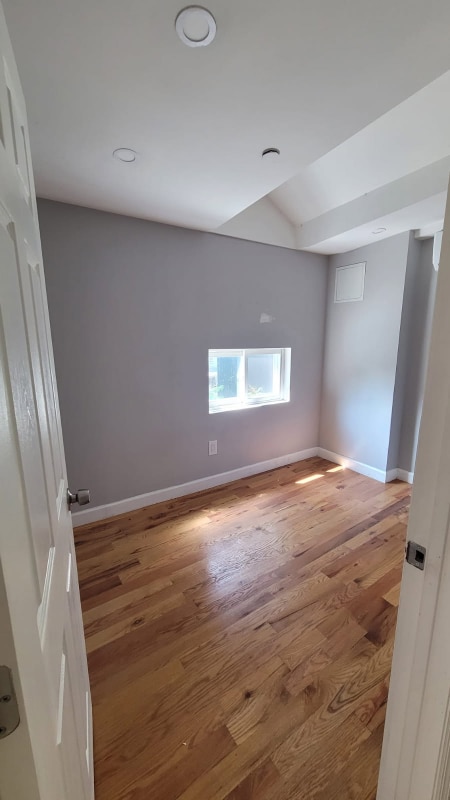 75 Woodbine St in Brooklyn, NY - Building Photo - Building Photo
