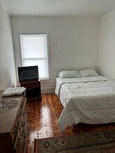 1027 Eastern Ave, Unit #1 in Malden, MA - Building Photo - Building Photo