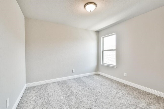 property at 2724 Altissimo Ct