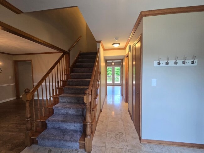 1565 Old Barn Cir in Libertyville, IL - Building Photo - Building Photo