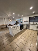 1818 W Ora Dr in Fayetteville, AR - Building Photo - Building Photo