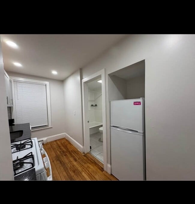 property at 721 Broadway