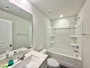 1775 Night Sky Trl in Apex, NC - Building Photo - Building Photo