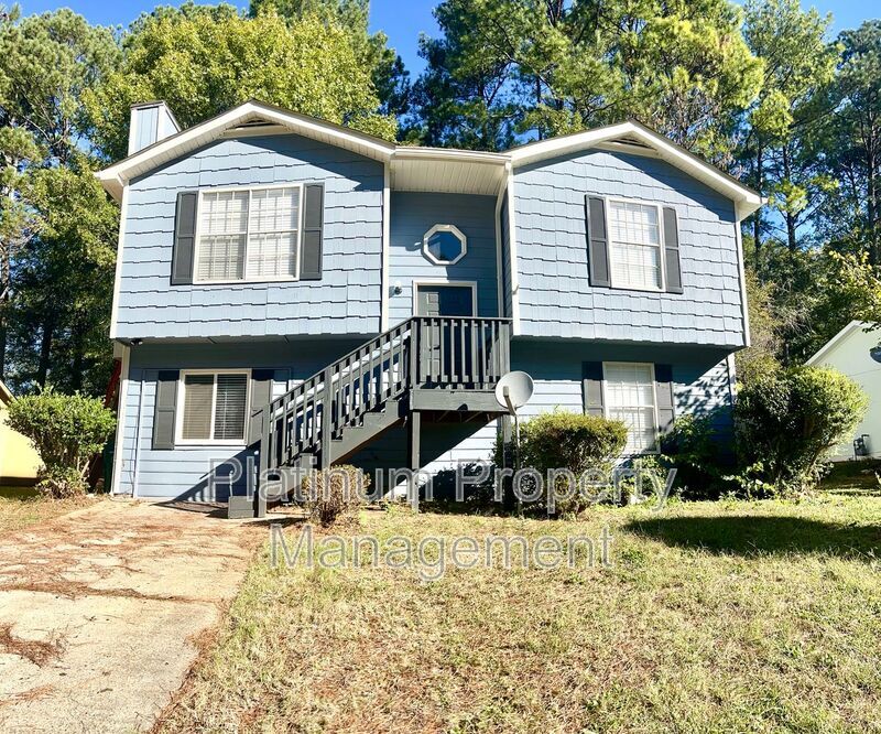 1704 Wee Kirk Rd SE in Atlanta, GA - Building Photo