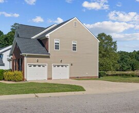 930 Pristine Ln in Rolesville, NC - Building Photo - Building Photo
