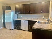 806 Undercliff Dr photo'