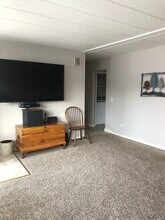 1906 Diana Dr in Loveland, CO - Building Photo - Building Photo