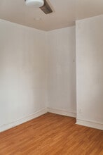 6339 Vine St, Unit 6339 Vine St Apt 3 in Philadelphia, PA - Foto de edificio - Building Photo