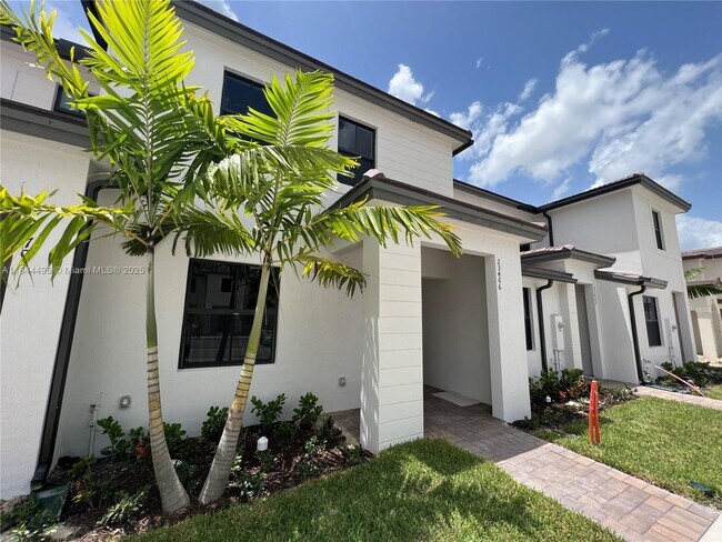 23466 SW 127th Pl in Homestead, FL - Building Photo - Building Photo