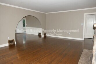 3246 Conkling Pl W in Seattle, WA - Building Photo - Building Photo