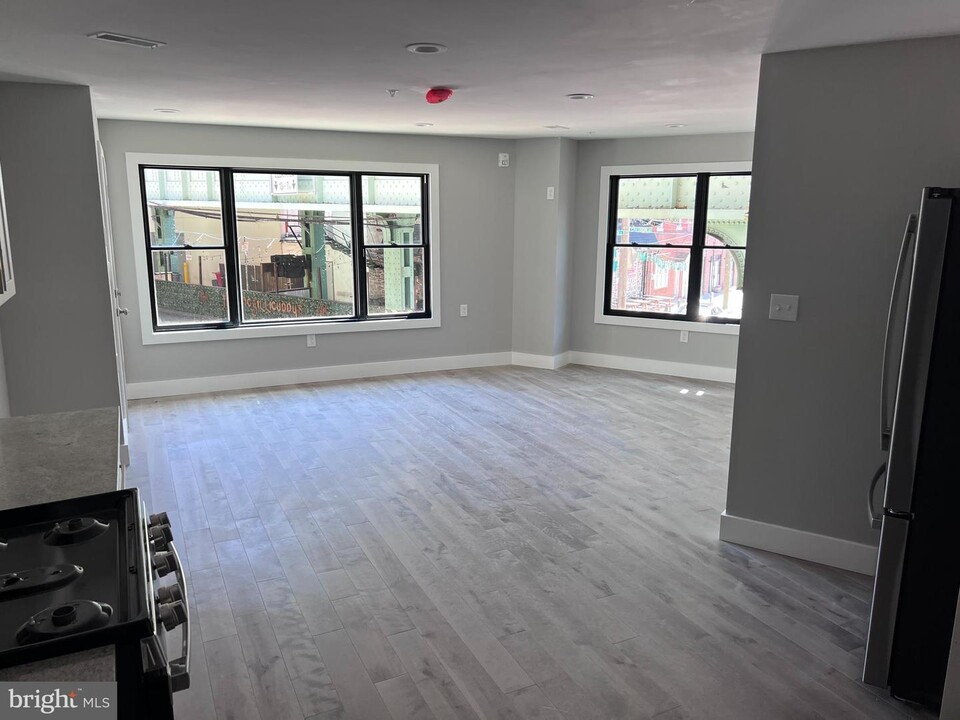 114 Cotton St-Unit -1F in Philadelphia, PA - Foto de edificio