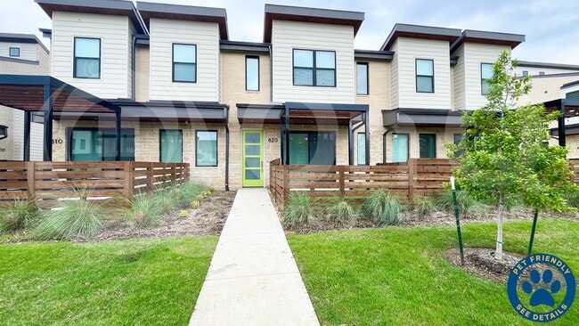 property at 820 Cavitt Ct