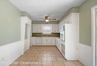 128 Mt Vernon Dr photo'