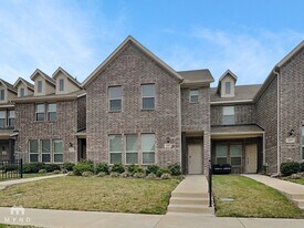 426 Milverton Dr in Crowley, TX - Building Photo