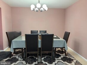 5408 Essex Ln in Mount Laurel, NJ - Building Photo - Building Photo