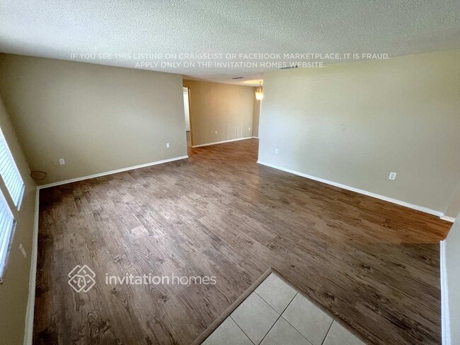 1240 Waterside Ln in Venice, FL - Building Photo - Building Photo