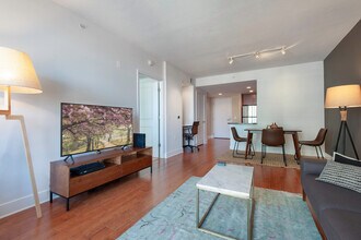 415 L St NW in Washington, DC - Foto de edificio - Building Photo