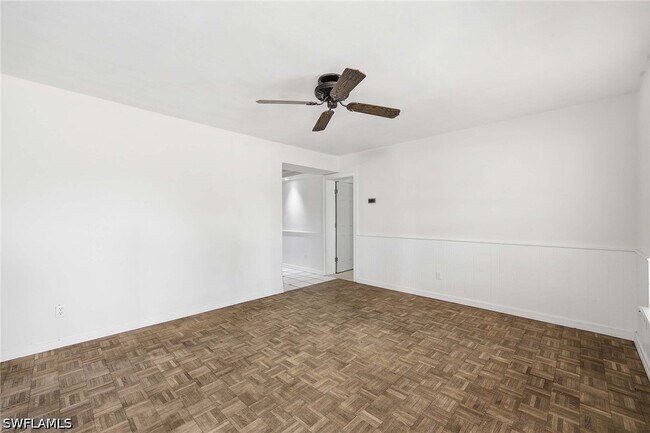 property at 1377 11th Ct N