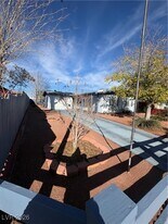 4622 W Scott Ave in Las Vegas, NV - Building Photo