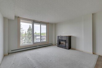 429-429 14 St NW in Calgary, AB - Building Photo - Building Photo