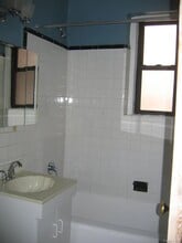 221 E 18th St in Brooklyn, NY - Building Photo - Building Photo
