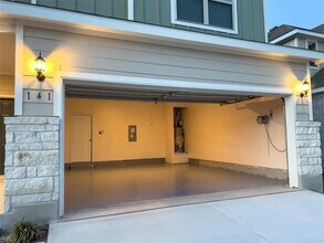 141 Banyon Dr in Liberty Hill, TX - Building Photo - Building Photo
