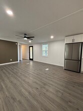 19856 Old Hwy 105 E in Cleveland, TX - Building Photo - Building Photo