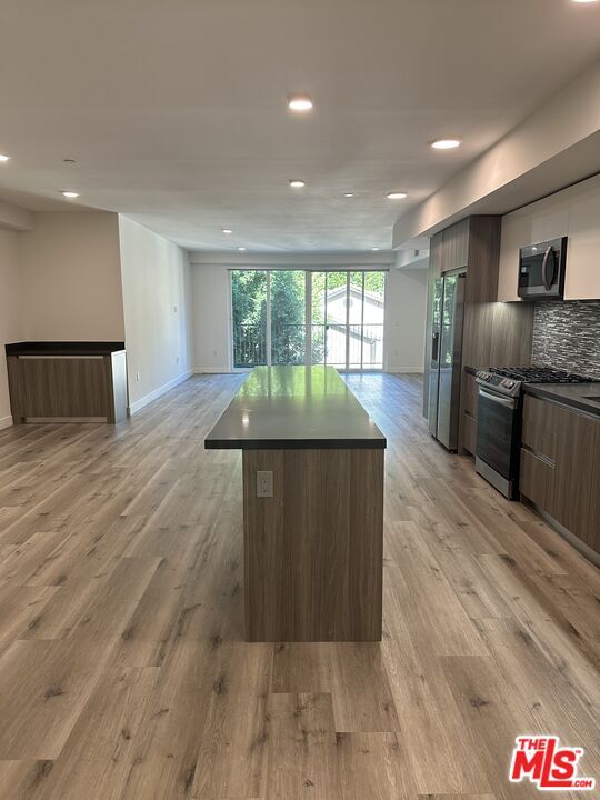 4806 Sylmar Ave in Los Angeles, CA - Building Photo - Building Photo