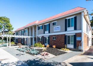 Pico Apartments in San Diego, CA - Building Photo - Primary Photo