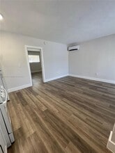 25 W 6th St in Hialeah, FL - Building Photo - Building Photo