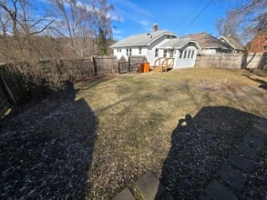 1215 Fairway St in Eau Claire, WI - Building Photo - Building Photo