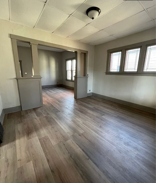 1025-1027 Redfield St in La crosse, WI - Building Photo - Building Photo