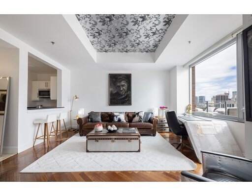 1 Charles St, Unit 1605 in Boston, MA - Building Photo