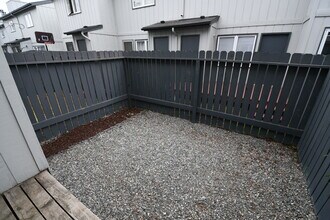 4045 E 20th Ave in Anchorage, AK - Building Photo - Building Photo