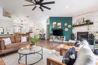 3002 Evensong Ct in Holiday, FL - Building Photo - Building Photo