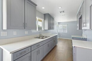 41720 Marine Dr in Hemet, CA - Building Photo