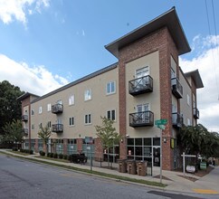 522 S Aycock St in Greensboro, NC - Building Photo - Building Photo