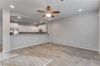 1348 N Corsica Dr in Fayetteville, AR - Building Photo - Building Photo