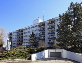Etobicoke Garden in Toronto, ON - Building Photo