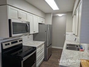 45185 Wolfe Rd in Chilliwack, BC - Building Photo - Building Photo