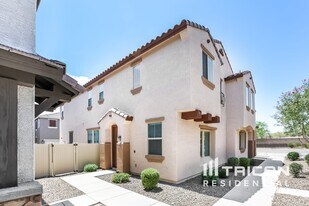 12594 W Steed Ridge in Peoria, AZ - Building Photo