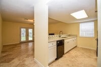 2110 Whiteback Dr photo'