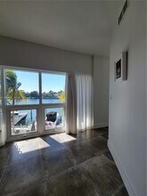 6580 Indian Creek Dr in Miami Beach, FL - Foto de edificio - Building Photo