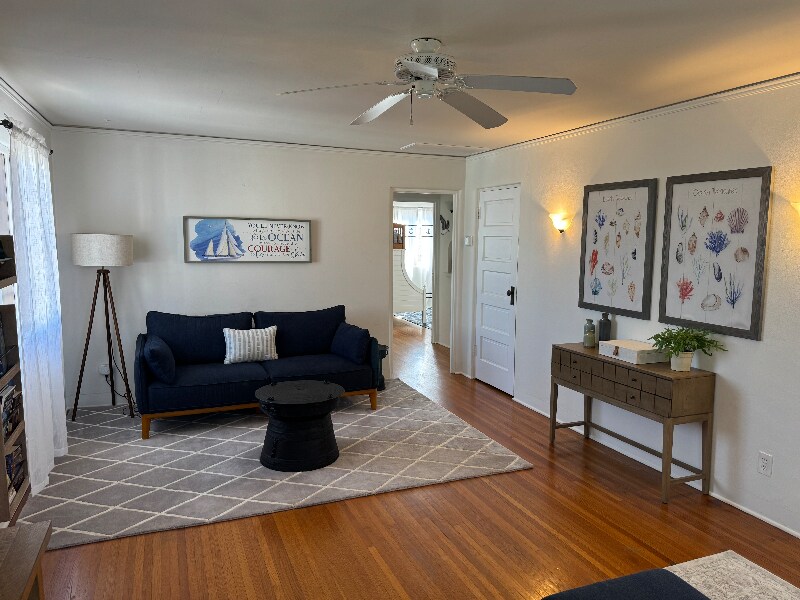 814 Encino Ln in Coronado, CA - Building Photo