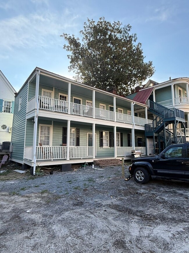 38 Bull St in Charleston, SC - Building Photo - Building Photo