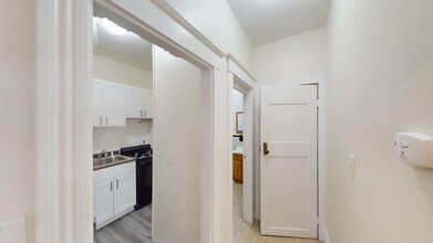 166 Allston St, Unit #1 in Boston, MA - Building Photo - Building Photo