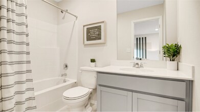 4314 SE Woodford Ct in Port Orchard, WA - Building Photo - Building Photo