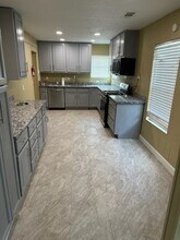 1813 California St in Baytown, TX - Building Photo - Building Photo