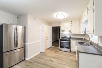 420 Willow Ct SE in Conyers, GA - Building Photo - Building Photo