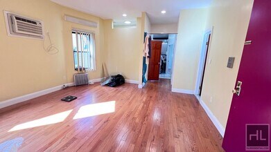 502 E 5th St in Brooklyn, NY - Building Photo - Building Photo